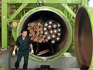 注入釜入れ 写真